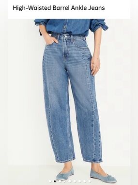 Old Navy High Waisted Barrel Ankle jeans